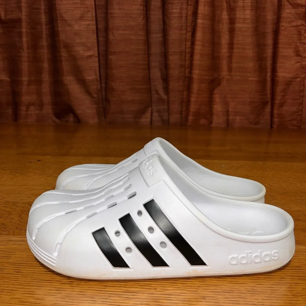 ADIDAS ADILETTE CLOG SLIDES White/Black 3 Stripes Shoes Men Sz 7 Women sz 9